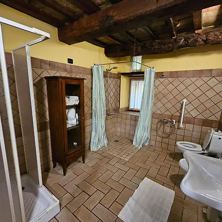 Agrituriamo Ca Serrantonio - Ferri Verdi
